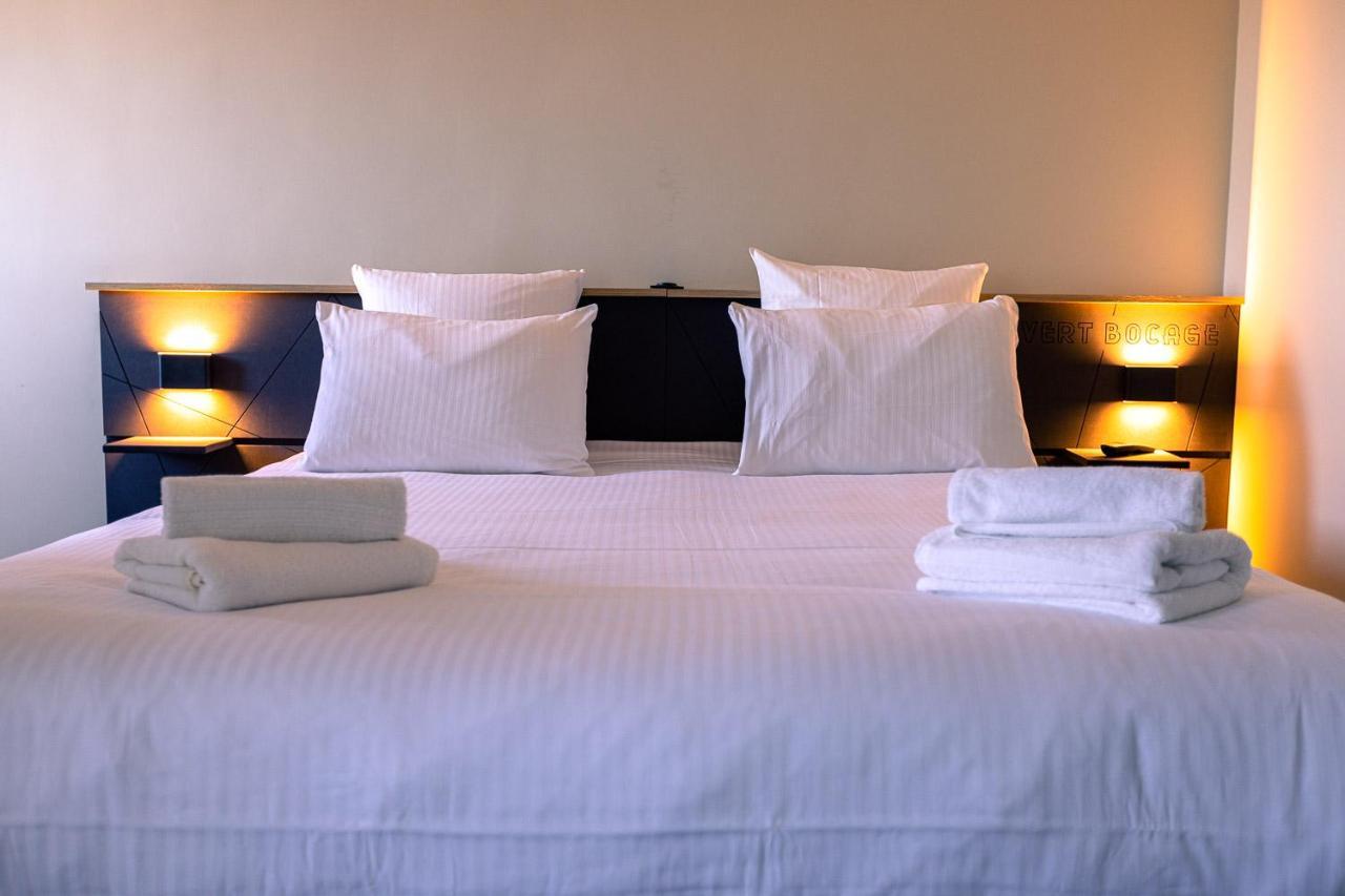 Logis Hotel & Restaurant Le Vert Bocage 프랑케빌 생 피에르 외부 사진